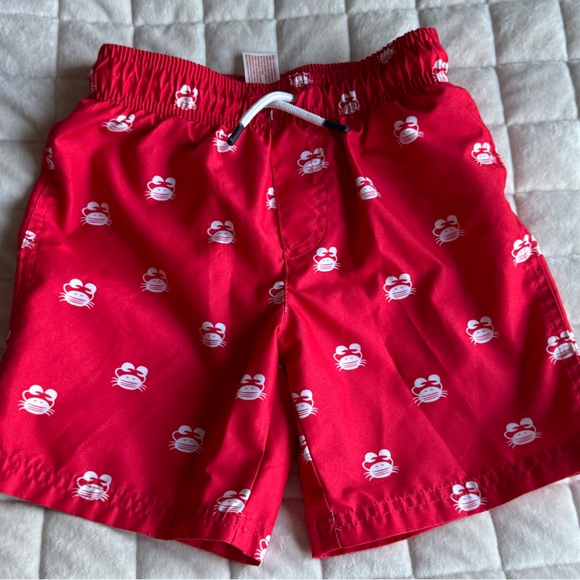 5/$15 Closet Sale! Cat & Jack lobster swim trunks, 5T - Picture 1 of 3
